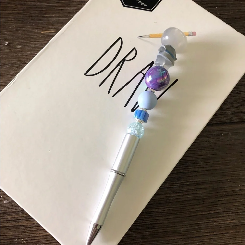 Disney Doorables: Big Hero 6: Baymax travel handmade beaded pen